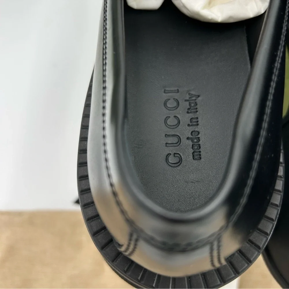 Men’s Gucci chunky horse bit loafers size 8 fits 8.5 US made in Italy